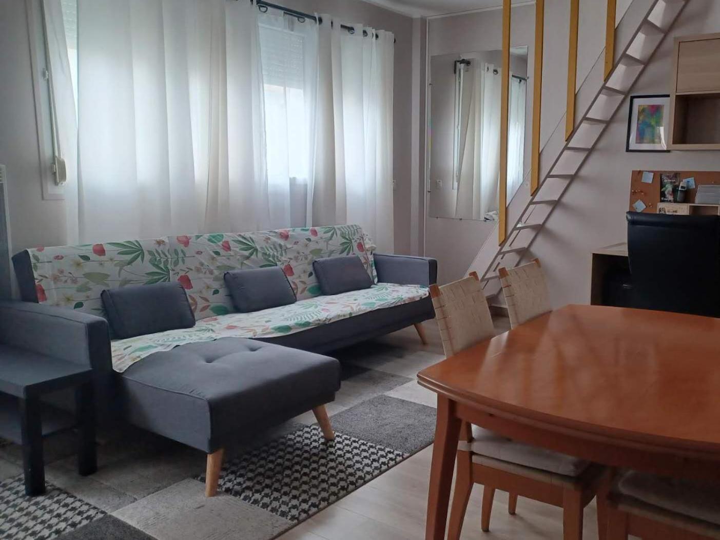 Home, Sweet Home Витри сюр Сен Стая снимка